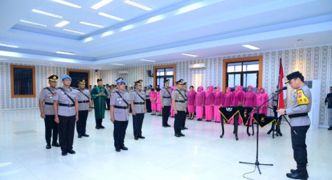 Dua Pejabat Utama dan Tiga Kapolres di Polda Jambi Diserahterimakan